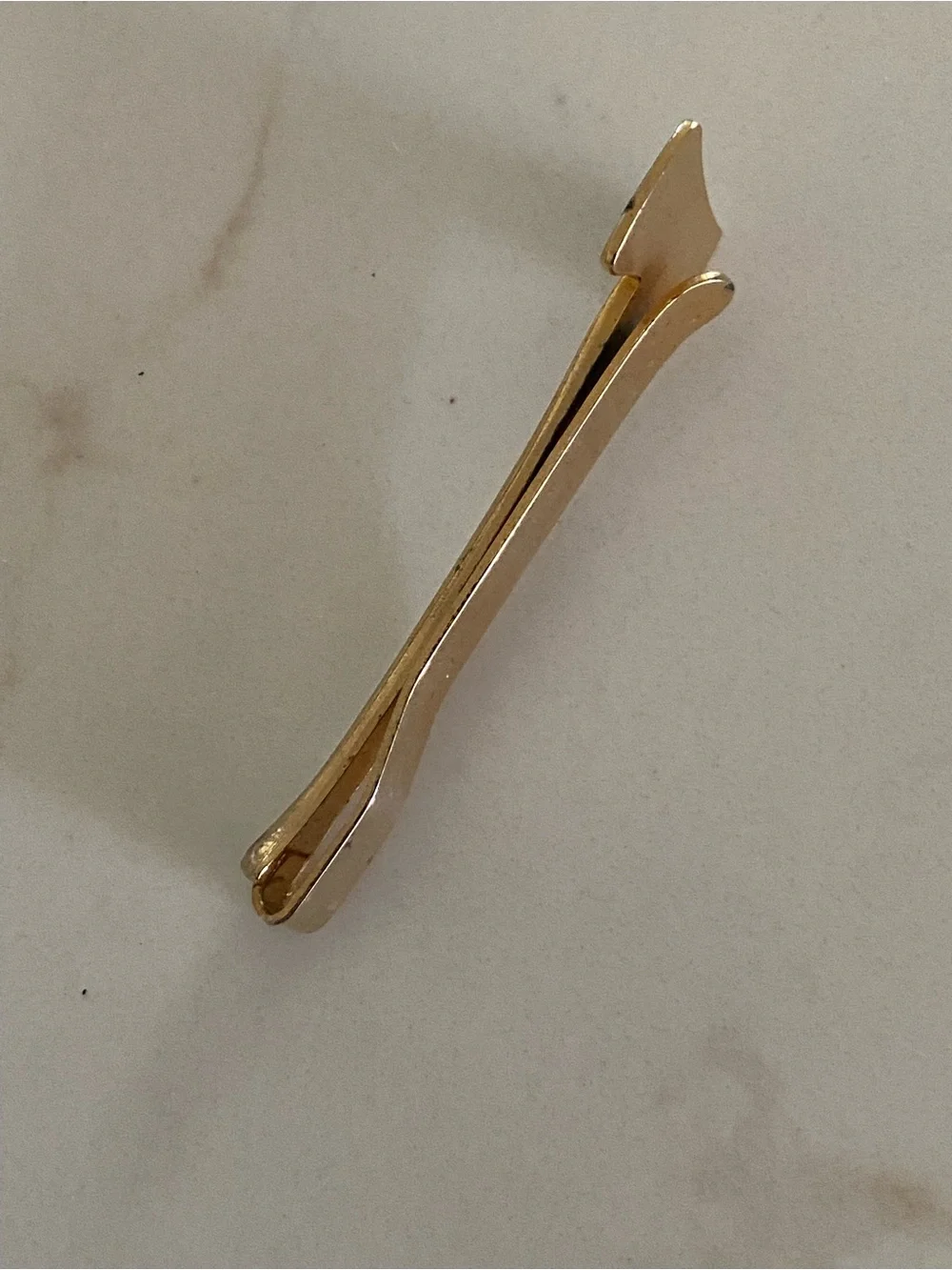N/A sleek gold